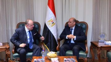 وزير العمل يناقش مقترحات بشأن فتح أسواق خارجية أمام الكوادر المصرية