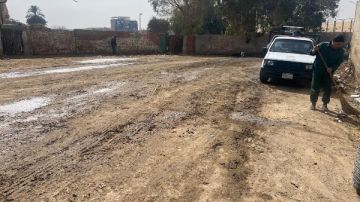 استجابة لـ على مسئوليتي .. وزيرة البيئة توجه بالتعامل مع مخلفات أحد الشوارع بمحيط الأهرامات