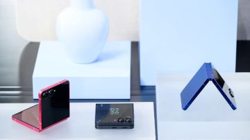 بعد الجيل الأول.. آبل تدرس إنتاج آيفون قابل للطي بتصميم الصدفة بعد الجيل الأول.. آبل تدرس إنتاج آيفون قابل للطي بتصميم الصدفة