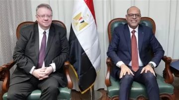 وزير العمل يبحث مع العمل الدولية تعزيز التعاون ودعم التشريعات والاستراتيجيات الوطنية وزير العمل يبحث مع العمل الدولية تعزيز التعاون ودعم التشريعات والاستراتيجيات الوطنية