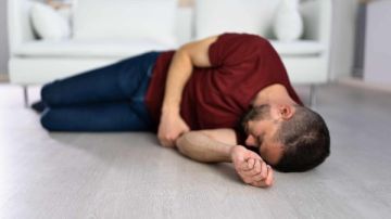 حكم صيام المغمي عليه.. الإفتاء: عليه قضاء اليوم فى هذه الحالة