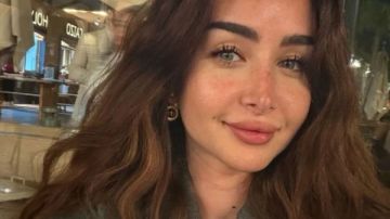 بشعر داكن.. هنا الزاهد تتألق في أحدث ظهور لها بشعر داكن.. هنا الزاهد تتألق في أحدث ظهور لها