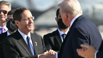 ترامب يهاجم الرئيس الإسرائيلي: رفض العفو عن نتنياهو أمر مخز