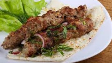 طريقة عمل الكفتة المشوية في الفرن بدون ما تنشف طرية وطعمها زي المحلات