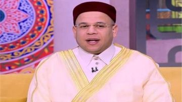 أسامة قابيل يحسم الجدل حول زكاة الفطر: المال أفضل والامتناع عنها يغضب الله أسامة قابيل يحسم الجدل حول زكاة الفطر: المال أفضل والامتناع عنها يغضب الله