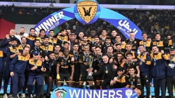 القادسية يتقدم بهدف أمام الخليج في الشوط الأول