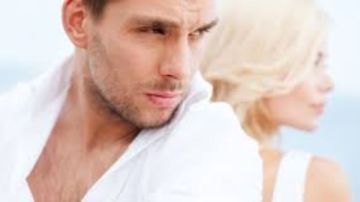 هل الوحدة أخطر من الزواج الفاشل؟ مقارنة صادمة يكشفها علم النفس