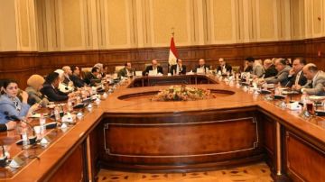 أحمد شعراوي: النواب والشيوخ سيعملان على الإنتهاء من قانون الإدارة المحلية أحمد شعراوي: النواب والشيوخ سيعملان على الإنتهاء من قانون الإدارة المحلية