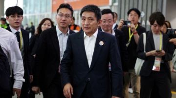 الصين والمكسيك تعقدان أول اجتماع تجاري بعد فرض رسوم جمركية مرتفعة