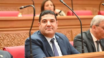 النائب أحمد عبدالمجيد: مصر لديها أبحاث علمية عديدة لكن ينقصها التطبيق النائب أحمد عبدالمجيد: مصر لديها أبحاث علمية عديدة لكن ينقصها التطبيق