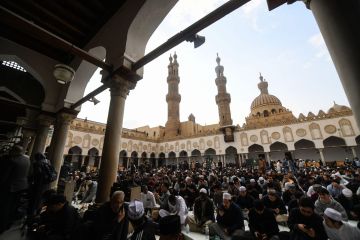 بينها مصر وسوريا والأردن.. غرة رمضان الخميس في هذه الدول لتعذر رؤية الهلال