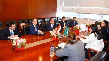 وزير الخارجية: مصر تدعم تطوير الأداء المؤسسي لمفوضية الاتحاد الأفريقي وزير الخارجية: مصر تدعم تطوير الأداء المؤسسي لمفوضية الاتحاد الأفريقي