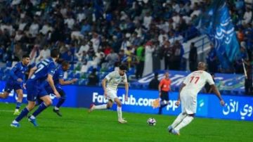 تعادل إيجابي بين الفتح وضمك في دوري روشن السعودي تعادل إيجابي بين الفتح وضمك في دوري روشن السعودي