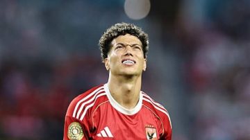 شوبير: الأهلي أنفق أموال كأس العالم للأندية على علاج إمام عاشور