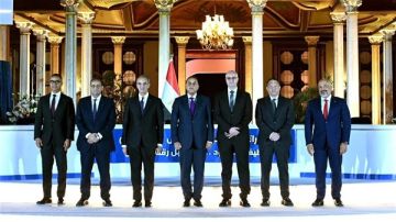 عمرو طلعت: توقيع اتفاقيات الترددات الجديدة خطوة غير مسبوقة لتطوير قطاع الاتصالات المصري