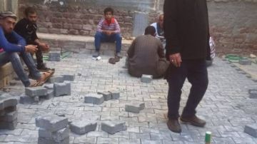 محافظ أسيوط: استمرار تركيب بلاط الإنترلوك بـ صدفا بتكلفة 7 ملايين جنيه