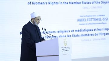 شيخ الأزهر يحيي صمود المرأة الفلسطينية: بطلة وشجاعة هزمت إرادة جيوش عاتية