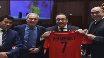 كرة اليد تجمعهما.. رابط مشترك بين رئيس الوزراء ووزير الشباب والرياضة الجديد