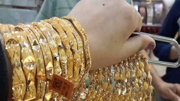 آي صاغة: الذهب يتراجع محليا وعالميا بضغط الدولار وترقب الفيدرالي