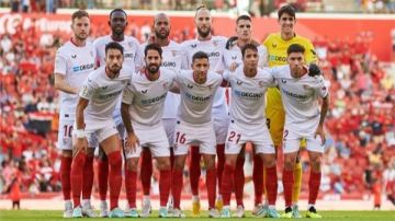 إشبيلية يتعادل مع ألافيس 1-1 في الدوري الإسباني