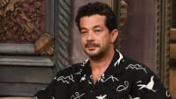 شريف سلامة: تربيت في الشارع وكنت عفريت ولعبت السبعاوية والسبع طوبات