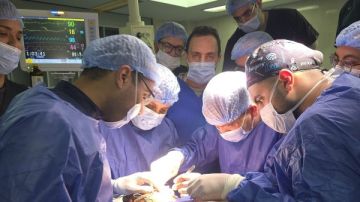 إجراء 8 عمليات كبرى ناجحة لمرضى الأورام بمستشفيات سوهاج الجامعية إجراء 8 عمليات كبرى ناجحة لمرضى الأورام بمستشفيات سوهاج الجامعية