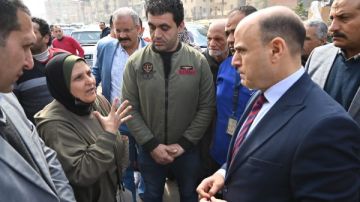 بتخفيضات تصل إلى 50 .. محافظ الغربية يتفقد معرض أهلا رمضان بحي أول المحلة