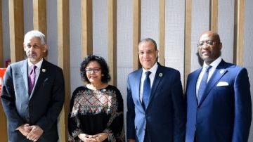 وزير الخارجية يلتقي رؤساء بنكي التنمية والتصدير والاستيراد الأفريقيين على هامش قمة اتحاد القارة