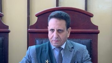 الجنايات تعاقب المتهمين بخطف شاب وسرقته بالإكراه بمناخ بورسعيد بالسجن 10 سنوات الجنايات تعاقب المتهمين بخطف شاب وسرقته بالإكراه بمناخ بورسعيد بالسجن 10 سنوات