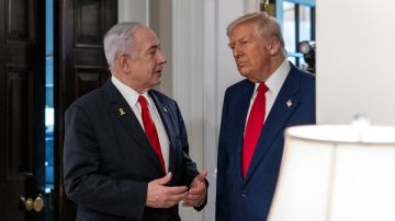 ترقب حذر للقمة السابعة .. نتنياهو يحمل معلومات استخباراتية بشأن إيران إلى ترامب ترقب حذر للقمة السابعة .. نتنياهو يحمل معلومات استخباراتية بشأن إيران إلى ترامب