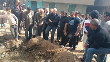 نائب محافظ الجيزة يبحث حل مشكلة تسرب المياه بقرية الطرفاية بالبدرشين