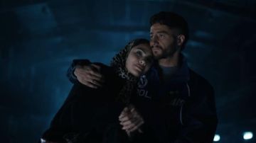 أحمد مالك وهدى المفتي في بداية مشحونة بالتوتر والإثارة بأولى حلقات سوا سوا صور