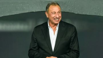 الخطيب يهنئ سيدات اليد بالسوبر المصري الخطيب يهنئ سيدات اليد بالسوبر المصري