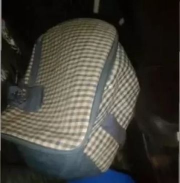 العثور على طفلة رضيعة داخل شنطة أمام مسجد في أبوقرقاص بالمنيا