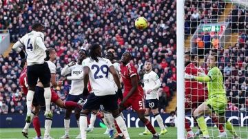 بمشاركة محمد صلاح.. ليفربول يكتسح وست هام بخماسية في البريميرليج بمشاركة محمد صلاح.. ليفربول يكتسح وست هام بخماسية في البريميرليج