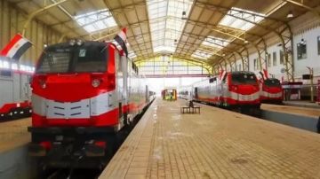 مواعيد القطارات المكيفة والروسية العادية على خط القاهرة - أسوان مواعيد القطارات المكيفة والروسية العادية على خط القاهرة - أسوان