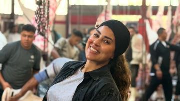 هتاجر في العجول ظهور مفاجئ لـ آيتن عامر بـ المدبح .. شاهد هتاجر في العجول ظهور مفاجئ لـ آيتن عامر بـ المدبح .. شاهد