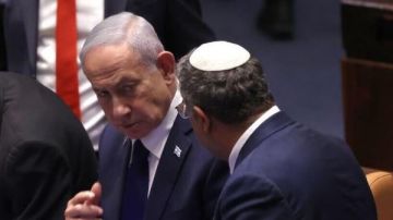 خشية التداعيات الدولية.. نتنياهو يسعى لتعديل مشروع قانون إعدام الأسرى الفلسطينيين خشية التداعيات الدولية.. نتنياهو يسعى لتعديل مشروع قانون إعدام الأسرى الفلسطينيين