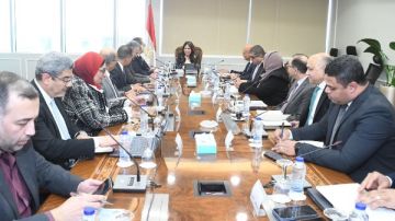 في أول اجتماع لها.. وزيرة الإسكان تتابع موقف تنفيذ المبادرة الرئاسية حياة كريمة في أول اجتماع لها.. وزيرة الإسكان تتابع موقف تنفيذ المبادرة الرئاسية حياة كريمة