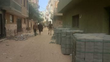 بتكلفه 3 ملايين جنيه..تركيب بلاط الإنترلوك بشارع الزهراء بمركز ههيا بتكلفه 3 ملايين جنيه..تركيب بلاط الإنترلوك بشارع الزهراء بمركز ههيا