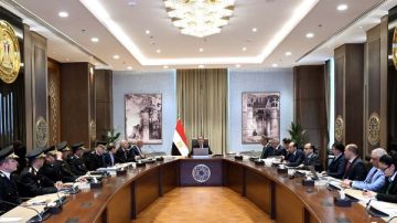 رئيس الوزراء يتابع تطوير وتوسعة ورفع كفاءة الطريق الدائري و كوبري 6 أكتوبر رئيس الوزراء يتابع تطوير وتوسعة ورفع كفاءة الطريق الدائري و كوبري 6 أكتوبر