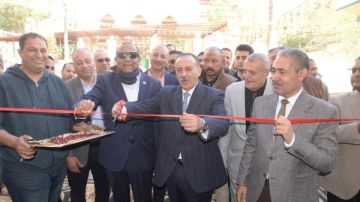 تخفيضات تصل إلى 30 ..محافظ أسيوط يفتتح معرض أهلا رمضان بالمنفذ الدائم للغرفة التجارية