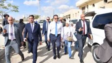 تفاصيل زيارة وزير الصحة لمستشفى الشيخ زويد ورسالة المصابين الفلسطينيين للرئيس السيسي