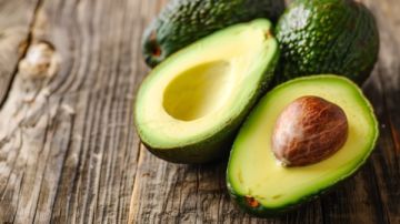 فوائد فاكهة الأفوكادو للقلب والدماغ .. وهل يمكن تناولها يوميا؟