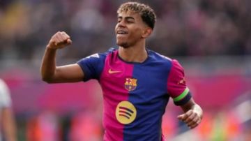 لامين يامال يكتب التاريخ في كامب نو ويتفوق على ميسي بتحطيم رقم صمد 110 أعوام