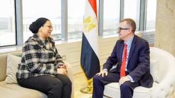 وزير التخطيط ورئيسة المجلس القومي يبحثان إدماج قضايا المرأة بخطط التنمية وزير التخطيط ورئيسة المجلس القومي يبحثان إدماج قضايا المرأة بخطط التنمية