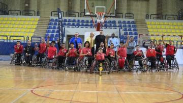 الحسن يتوج بطلا للدوري العام لكرة السلة على الكراسي المتحركة 2025-2026 الحسن يتوج بطلا للدوري العام لكرة السلة على الكراسي المتحركة 2025-2026