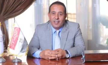 النائب محمد شعيب يطالب بمنع الهواتف المحمولة بالمدارس النائب محمد شعيب يطالب بمنع الهواتف المحمولة بالمدارس