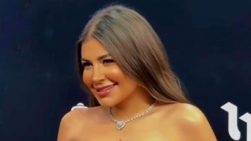 بالأزرق..ملك قورة تخطف الأنظار في أحدث ظهور