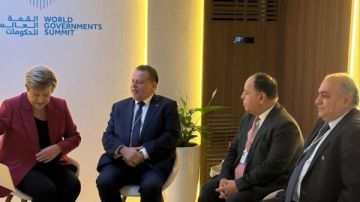 محافظ البنك المركزي يشارك في المنتدى العاشر للمالية العامة بالدول العربية بدبي محافظ البنك المركزي يشارك في المنتدى العاشر للمالية العامة بالدول العربية بدبي